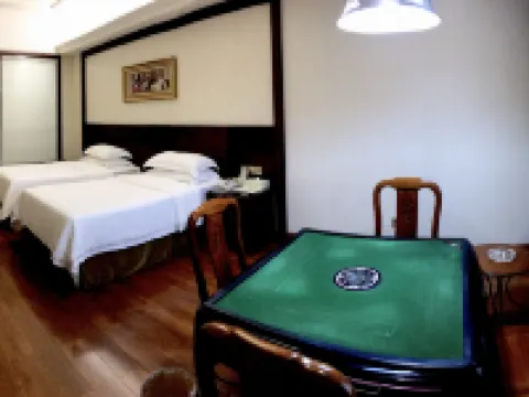 Vienna Hotel (Lufeng Jieshi Bus Station) Hotels in Lufeng