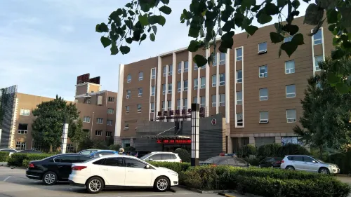 Kangen International Business Hotel Hotels in Gaoyang