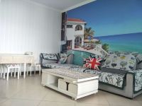 三亚夏日蓝海度假公寓 - 地中海两房一厅