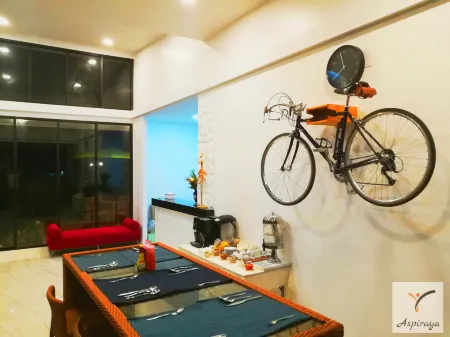 Aspiraya Resort Отели рядом с достопримечательностью «Белый храм Ват Ронг Кхун»