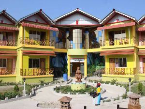 Resort Vinayak Murti