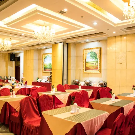 Tianbao Hotel Отели в г. Фушунь