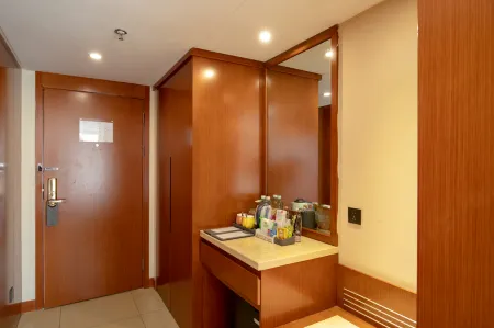 핫스프링 페닌슐라 리조트