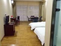 怡莱酒店(北京昌平石油大学店) - 豪华双床房