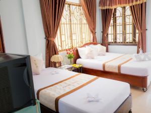 Phong Nha Hotel