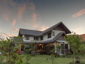 Modern Thai Home