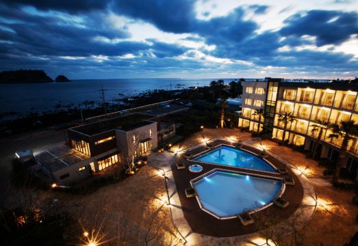 더 그랜드 섬오름 객실