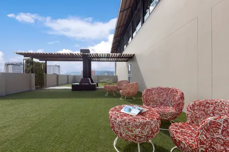 Lub Sbuy House Hotel