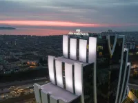 Elite World Grand Istanbul Küçükyalı Hotels near Hilltown Avm