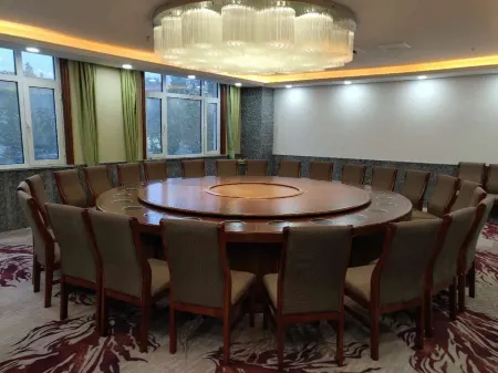 Qingquan Hotel