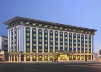 Ramada Plaza by Wyndham Dubai Deira Hotels in Dubai