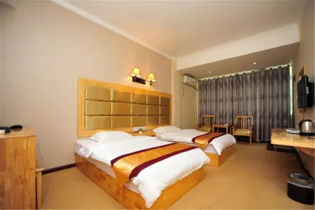 Happiness  hotel Отели рядом с достопримечательностью «Mohan»