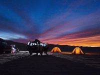 鸣沙山国际沙漠露营基地