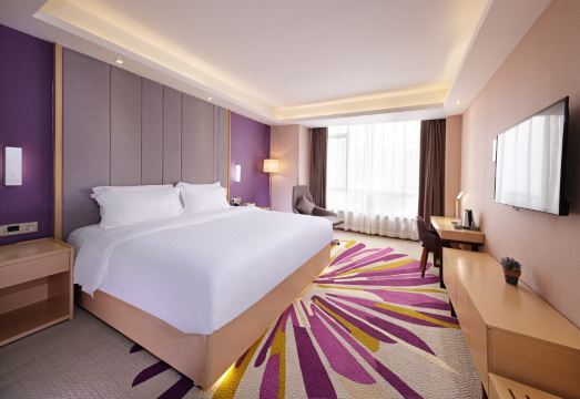 라방 호텔 객실 내부