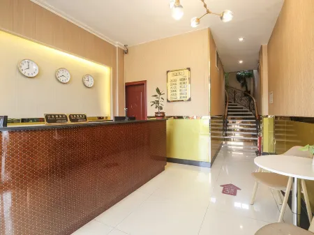 Jiujie Business Hotel Отели рядом с достопримечательностью «Jiuke Oasis Park»