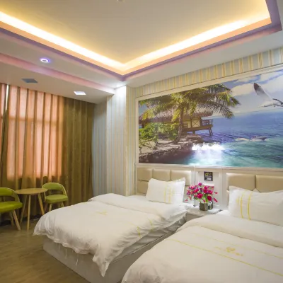 Holiday Inn Xundian Hotels near Haihui Temple