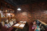 James Joyce Coffetel ( Hefei Dayun mall Water Resources and Hydropower School Store)