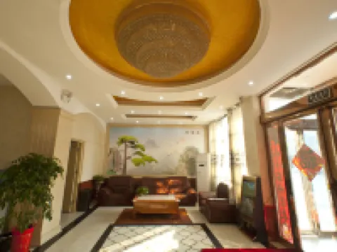 Holiday Theme Hotel Rome, Fengqiu Hotels in Fengqiu