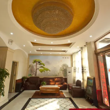 Holiday Theme Hotel Rome, Fengqiu