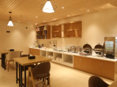 泉湖酒店（清遠美林廣場店）