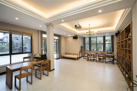 Zhihao Homestay Отели рядом с достопримечательностью «Wuyishan Pedestrian Street»