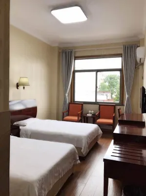 lujiang binghe hotel