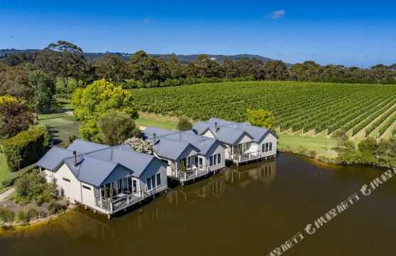 克里滕登湖濱別墅