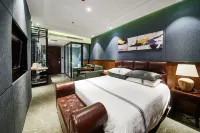 Qingdao Multidimensional Space Art Hotel Flagship Store (Licun Commercial Area Branch) Hotel in zona Qingdao Bochuan Economic College