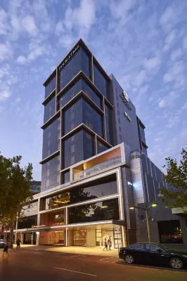 Doubletree by Hilton Perth Northbridge Hotels near Saint Mary's Cathedral