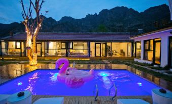 Beijing Xiangli Xiangju Guanshan Xiaoyuan Homestay