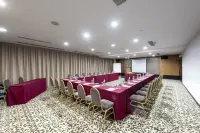 Kingwood Hotel Sibu - Business
