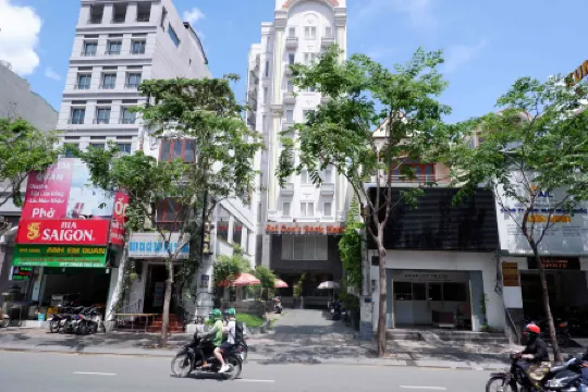 Sai Gon's Book Hotel - the Airport Front