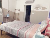 广州懒躺主题公寓 - 精品主题大床房
