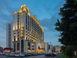 Jinmanfu International Hotel (Huadu Square Cultural Tourism City)