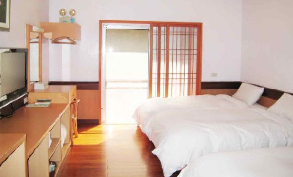 Alishan Youth Activity Center