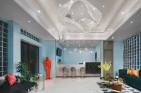 Style S Hotel (Linshui Hongfan Plaza Bus Terminal) - Park Yeri