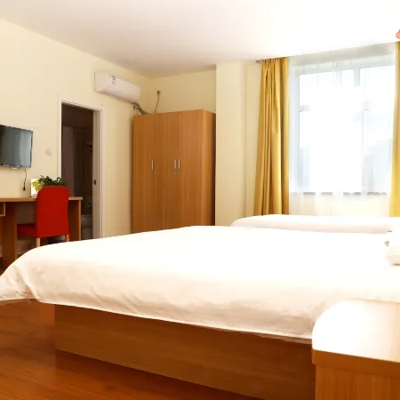 Homeinn Hotel (Qian'an Mingfeng Street)