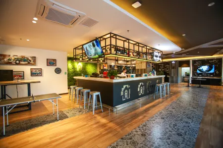 Kangjia Hotel (Shenyang International Exhibition and Convention Center) Отели рядом со станцией Shenyang South Railway Station