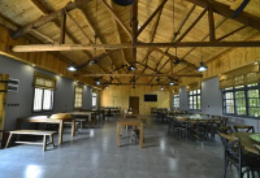 Shili Qingshan Forest Villa