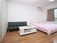 上海圣天地公寓 - 舒适简约一室一厅套房