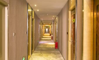 Kingmar Fashion Hotel (Shenzhen Dongyuan)