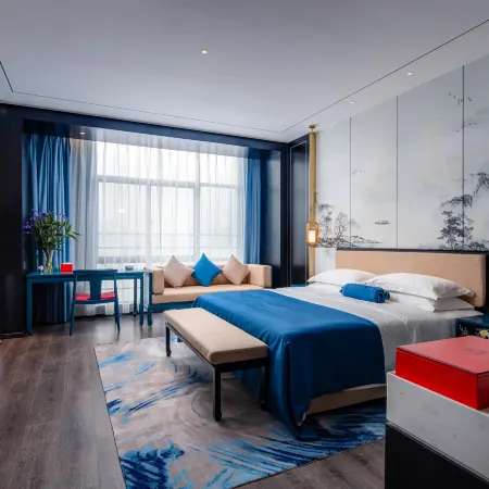 Happy Chain Hotel (Huainan Stadium Zhenxuan)