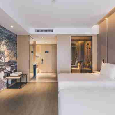 南京仙林大道仙林湖地鐵站亞朵飯店 Rooms