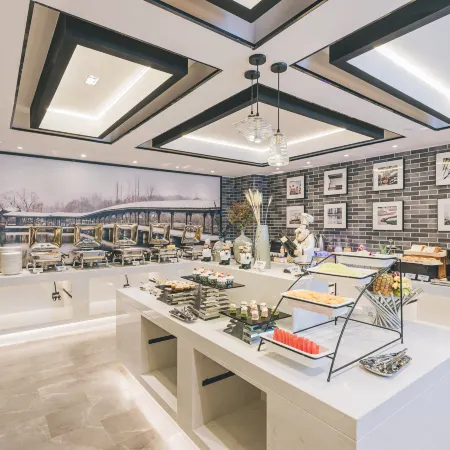 Atour Hotel (Haining Leather City Nanguanxiang)