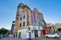 Yudie Theme Hotel (Jiangke University Taizidian Subway Station Store) Hotels near Jiangxi Olympic Sports Center - Stadium