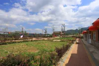 Bingyugou Jiangjia Quadrangle Inn