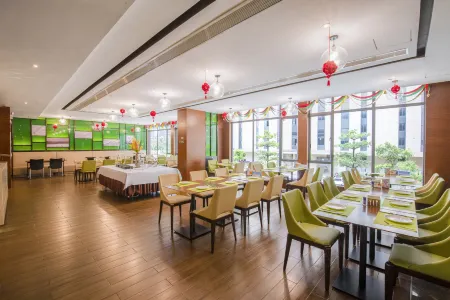 Merlinhod Hotel (Heshan Square)