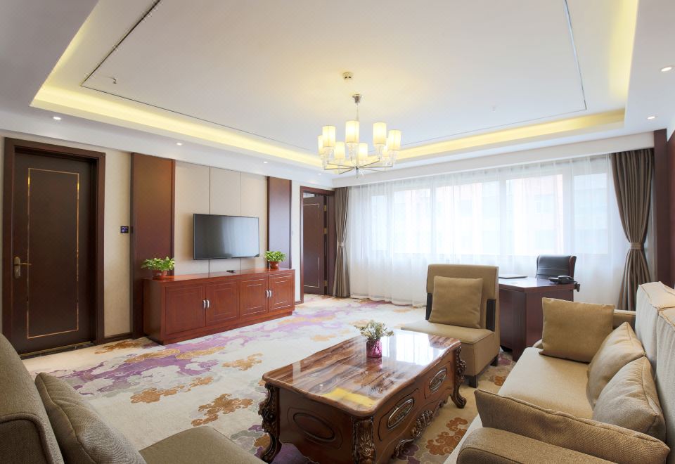 Shente Building Hotel Harbin Over view