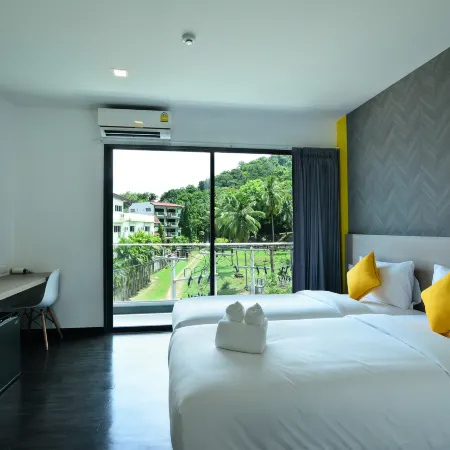 Wake up Aonang Hotel