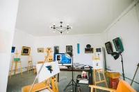 Chunfeng Shili Hostel
